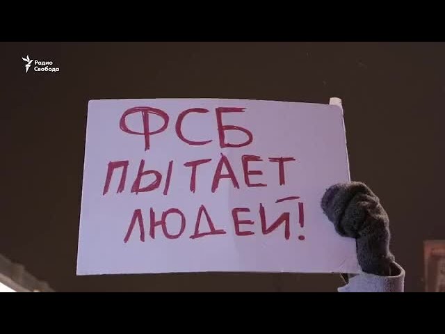 До какого времени работает станция метро Владимирская?