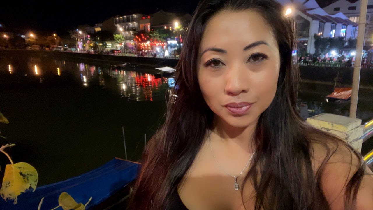 First Night Exploring Hoi An Street Walk - Feb 24/23  