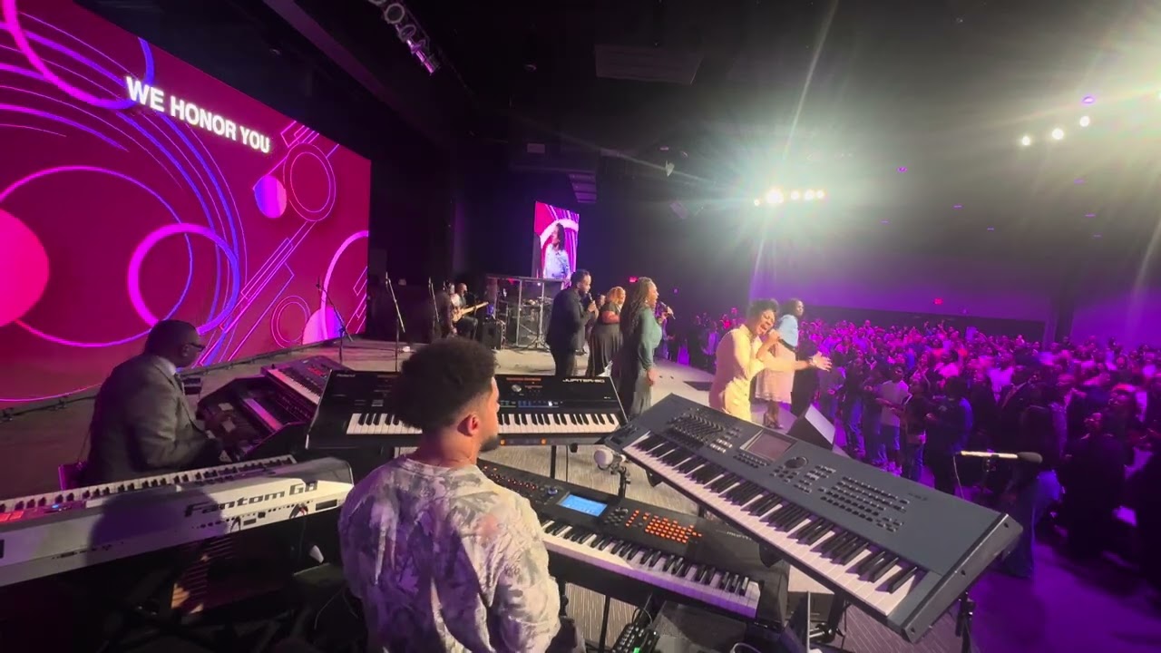 Bridge Frisco Band - Hallelujah You're Worthy