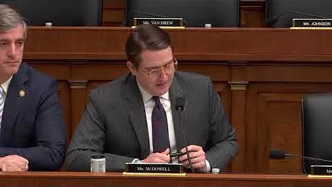 Rep. McDowell Questions FAA Administrator on Modernizing Air Traffic Control Towers | 12.16.25