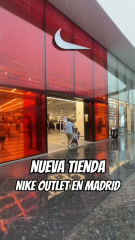 Seguro Distraer lo mismo Nike Factory Store Puerto Venecia - YouTube