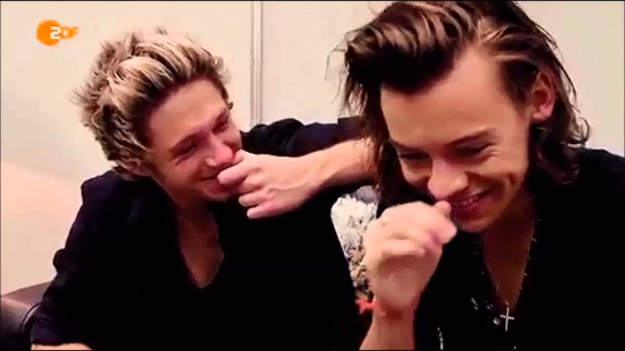 Narry Storan. Love me like you do.
