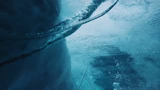 Tahiti Waves Mist - Apple screensaver 4K