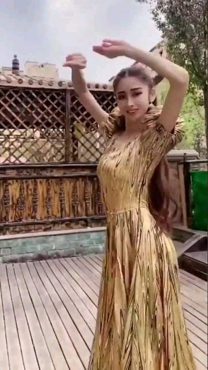 #uyghurgirl #uyghurdance #girl #dance #beautiful #joy #music #dancer #dancing #usul #uyghur #uyghurs