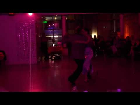 Una Fija Milonga 04-11-23 Claudio Orso y Sofia Pombo Bravo -  Club Italiano de Santa Rosa La Pampa