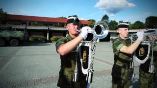 HMKG Signalkorps 2013 - Aarflots Honnørmarsj