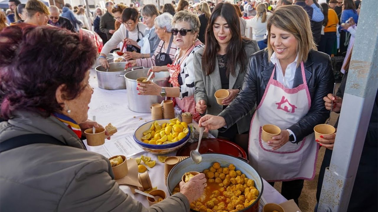 Pozo Estrecho celebra su gran fiesta de las pelotas galileas con récord de asistentes y apoyo ...