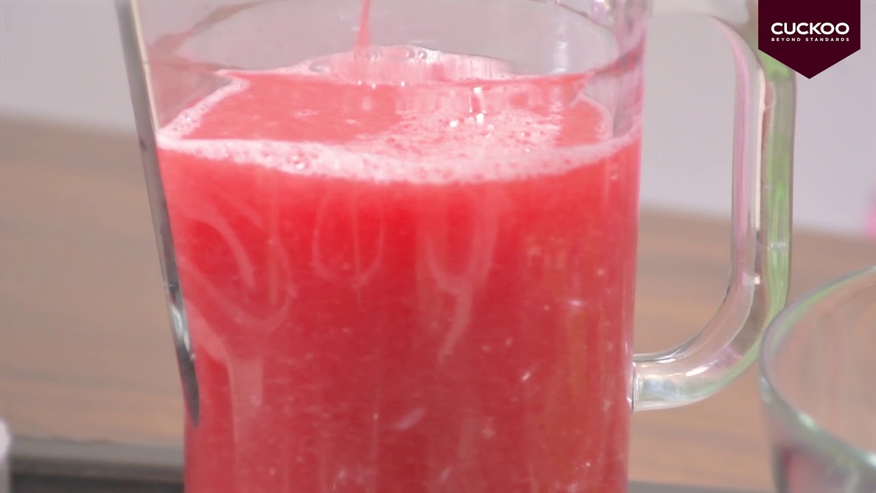 CUCKOO MAX Blender - Watermelon Juice