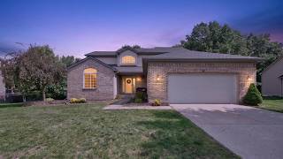 2082 Pinebrook Meadow Ct, Howell, MI