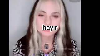 Sen Onun Gülüşünü Çaldın.