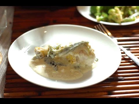 Chicken with poblano and corn sauce