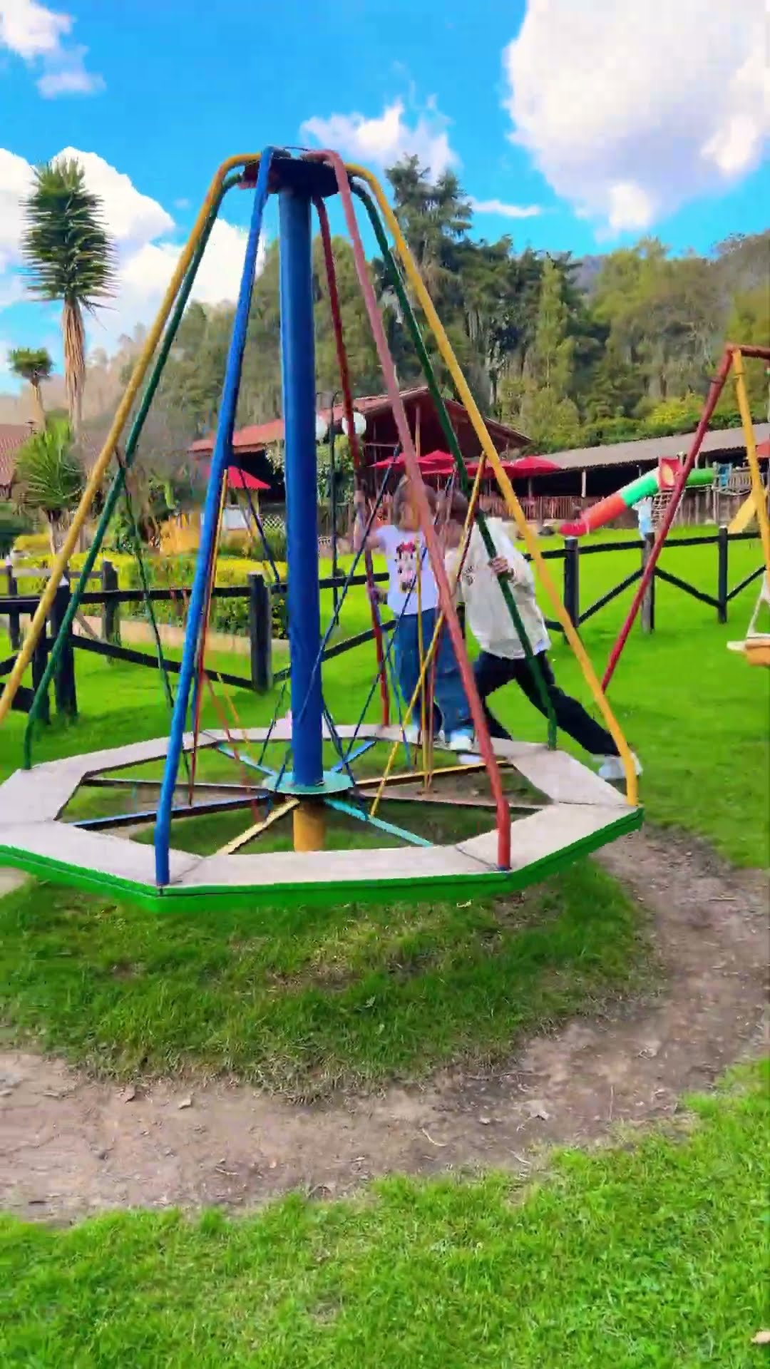 El trompo #humor #cosasdefamilia #comedia #shortviral