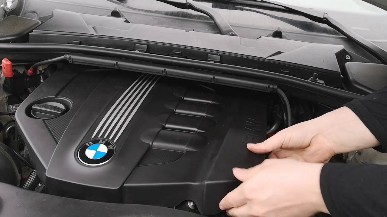 BMW 320d E90 Motorabdeckung ist locker, verursacht klappern im