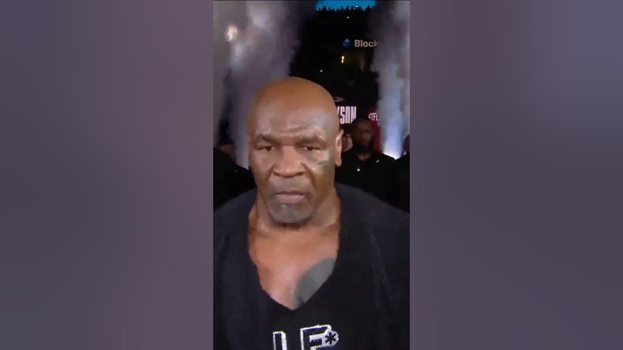 Mike Tyson Shannon briggs live in Brownsville #miketyson #boxing #shannonbriggs #sports #virovizion