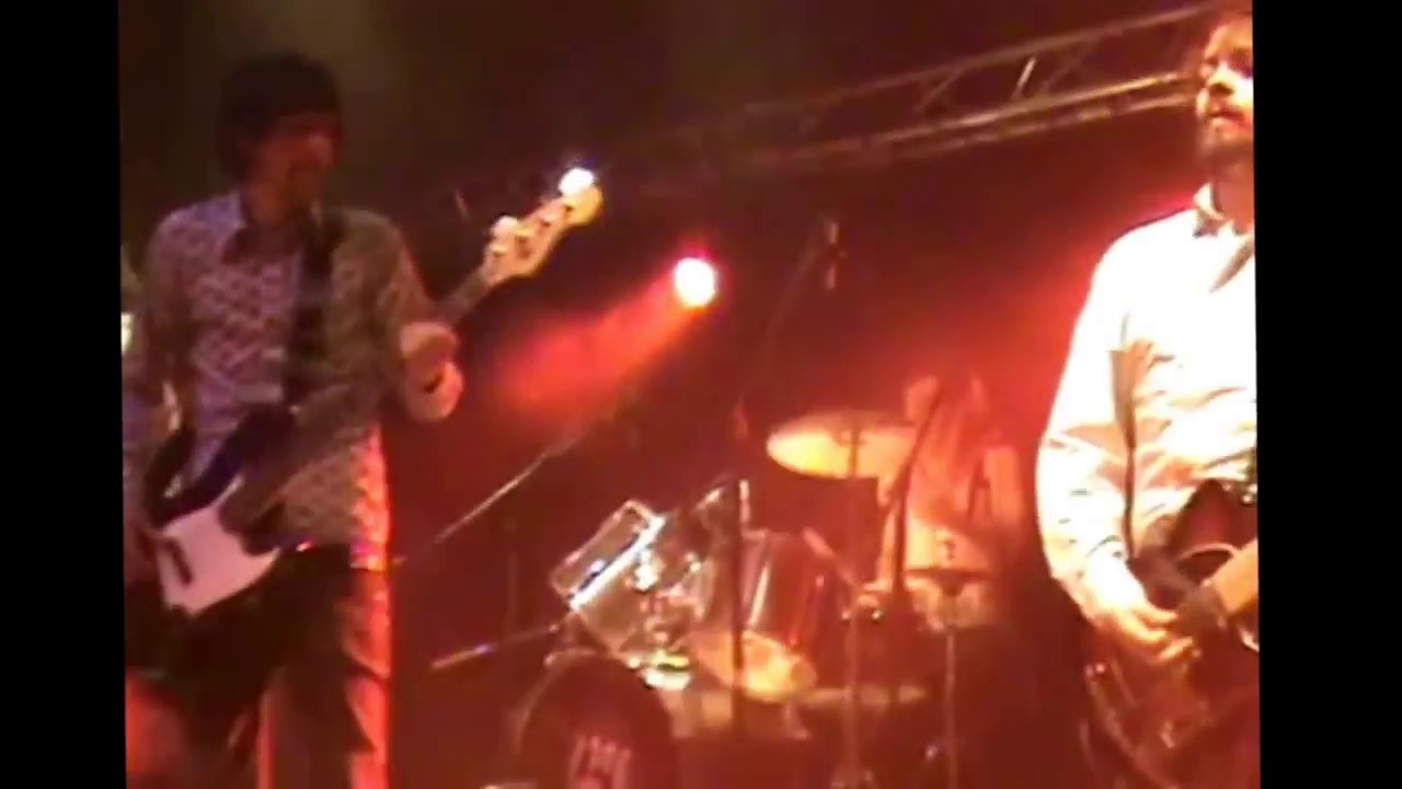 The Stoichkovs - Martians Play Rock and Roll (Live from Toulouse 2008)