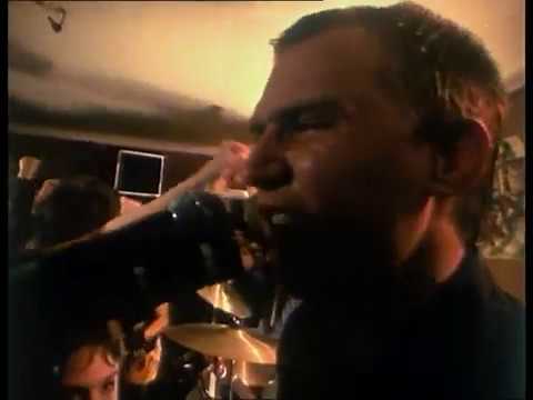 Video till Metallica framförde Ebba Grön-låt