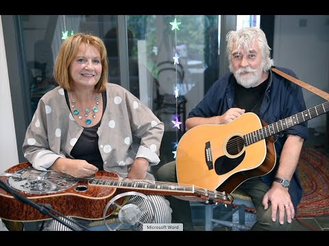 Four Rode By, Alan, Louise and David (vocals)