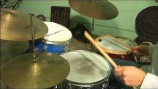 Speed, Control & Endurance Exercises for the Drums : Rolling 3s Variation Drum Exercises