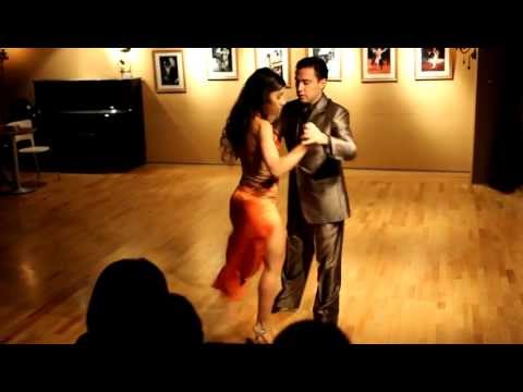 Pablo Giorgini y Noelia Coletti at Tanguísimo, Taipei. Welcome Milonga in May, 2012.