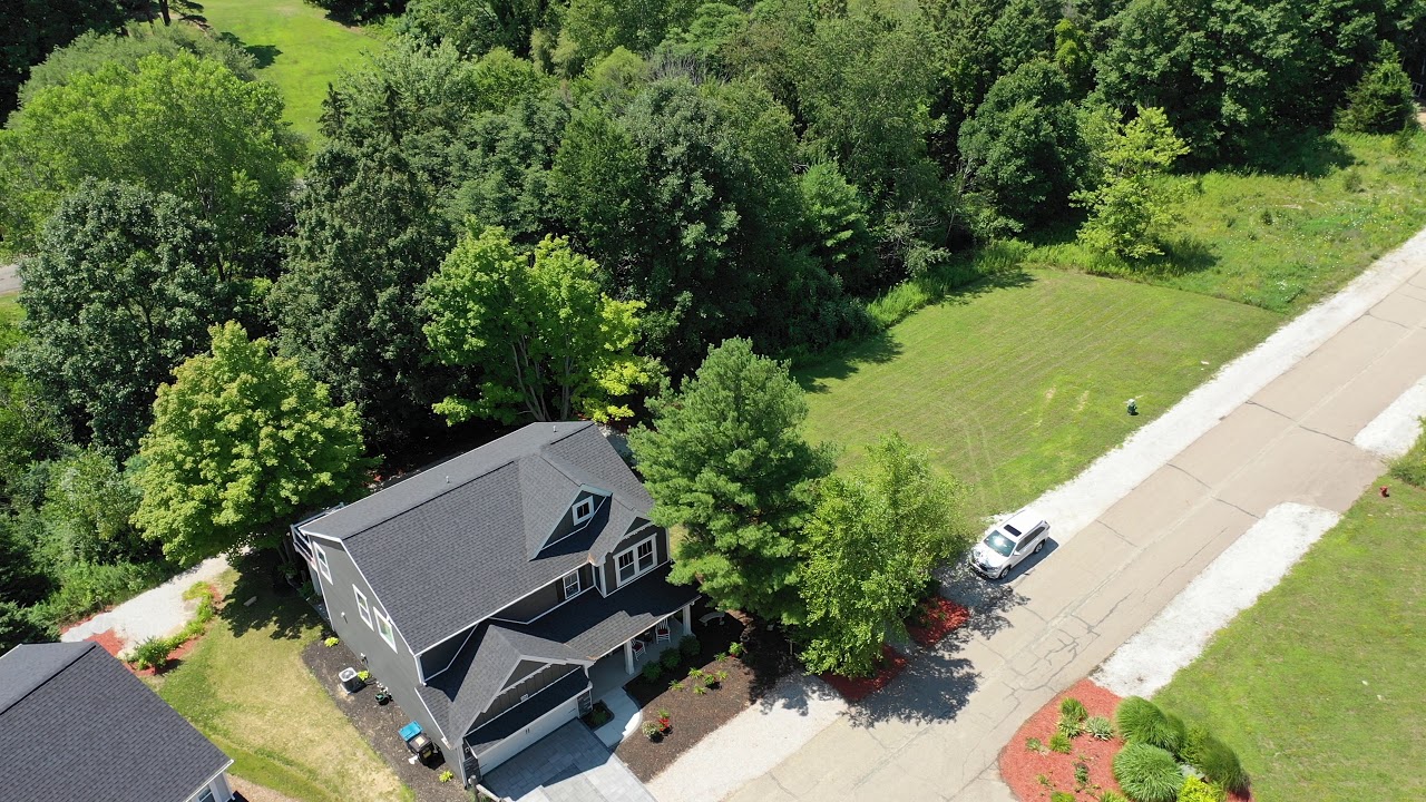 Aerial View of Meadow Drive vacation rental cottages, Harbor Club South