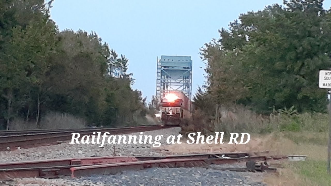 Railfanning at Shell RD - YouTube