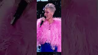 Pink and Willow Summer Carnival 2023 Berlin Olympic stadium - Cover me in Sunshine