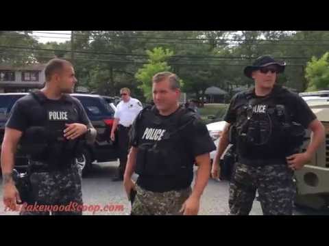 lakewood-swat-team-makes-surprise-birthday-party-for-autistic-boy