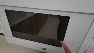 GE Appliances JEM3072DHWW Microwave, Small, compact microwave that is perfect for countertops!