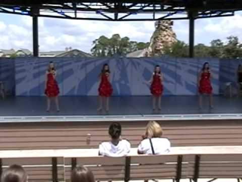 "PEAK"- Paula, Ellie, Annie, Kennedy, singing at Disney World - Part 1