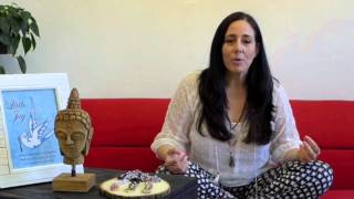 How to use a mala for meditation and manifesting