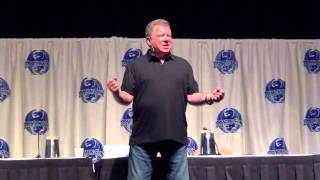 Shatner Dragon*Con 4 2011