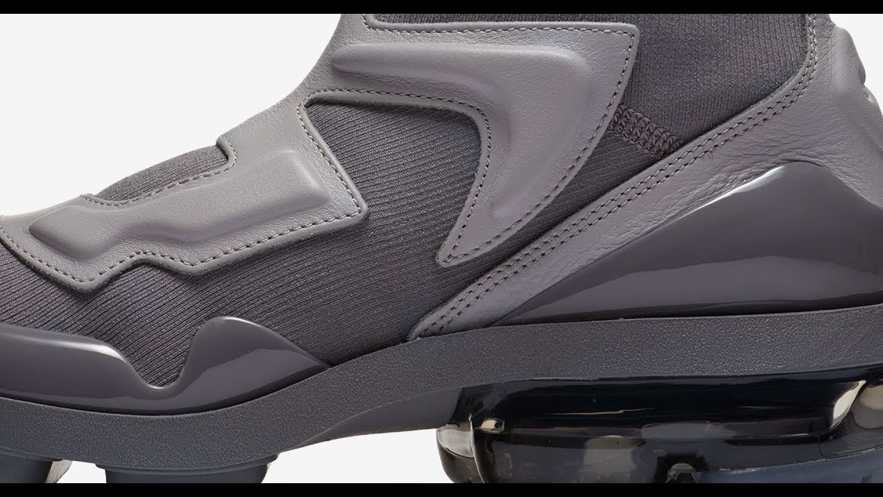 womens vapormax light 2