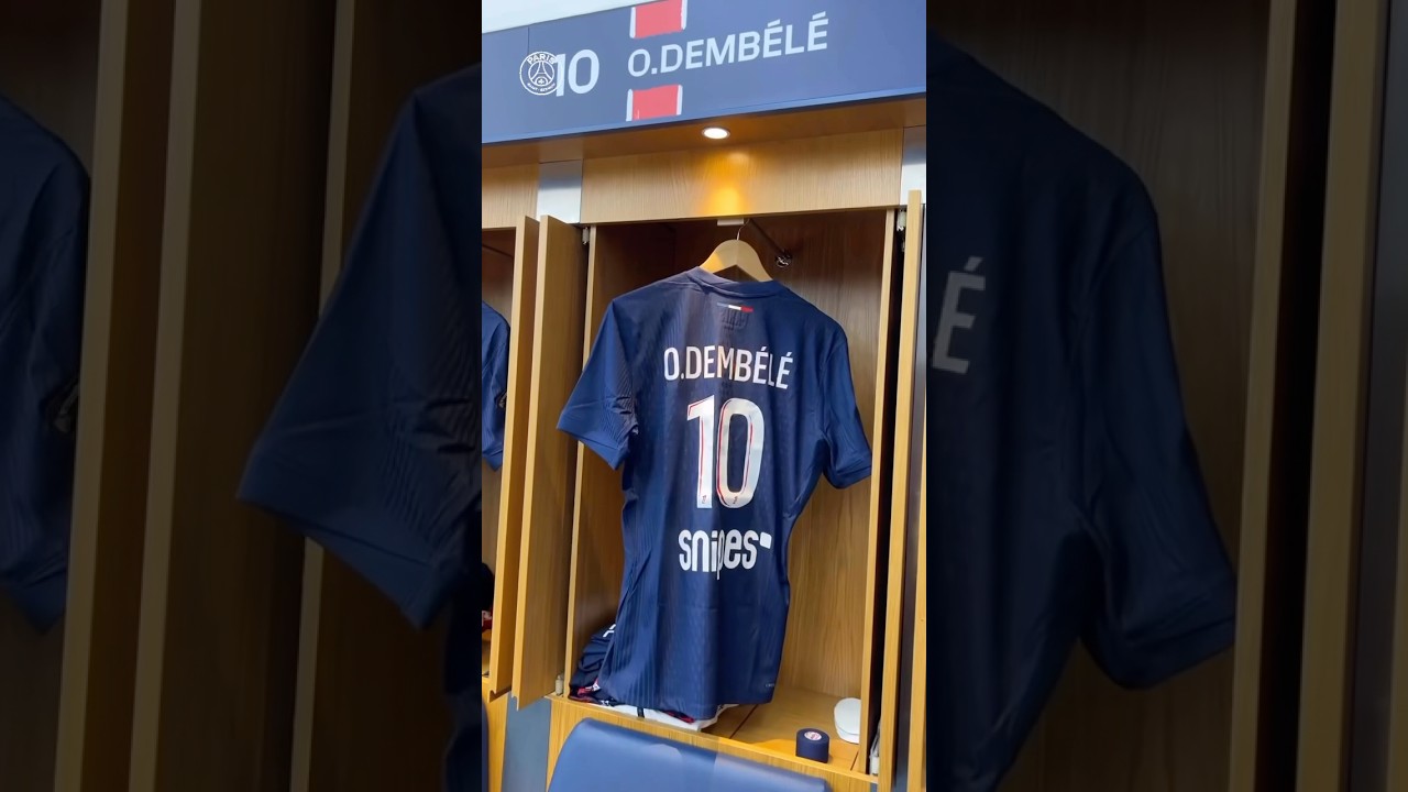 👀 Inside our locker room 👕✅