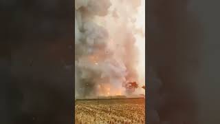 OMG 🙀😵 #fire #smoke #video #viral #shorts
