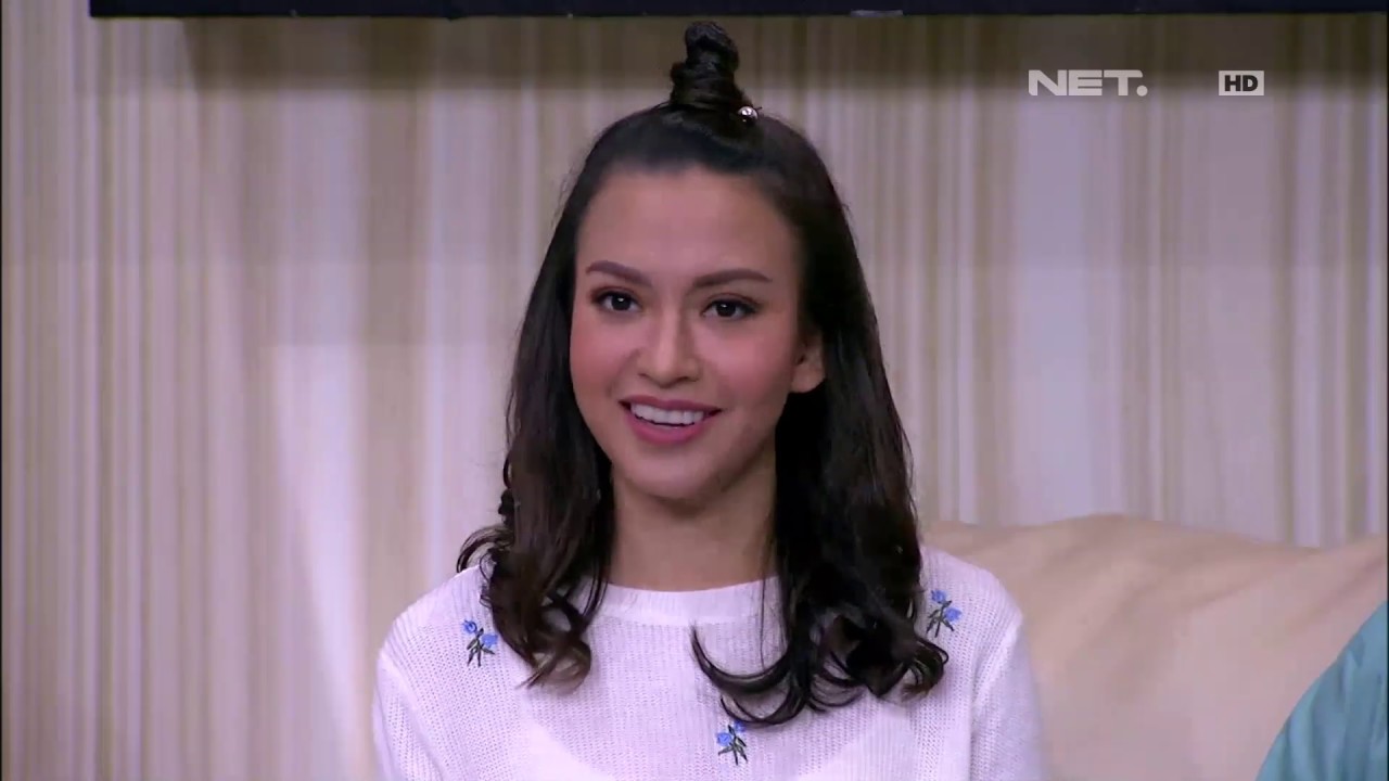 Dilamar Dua Orang Langsung Bikin Karina Bingung