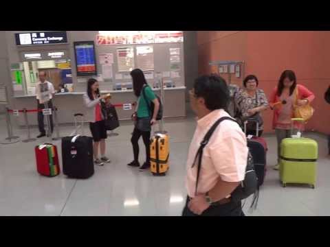 給力旅遊  關西機場  出境坐遊覽車20130925 -1