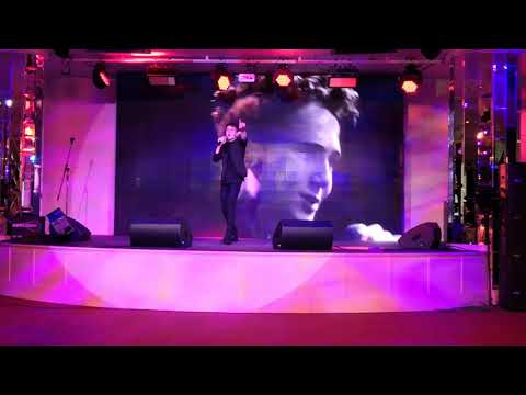 Blinding Lights -