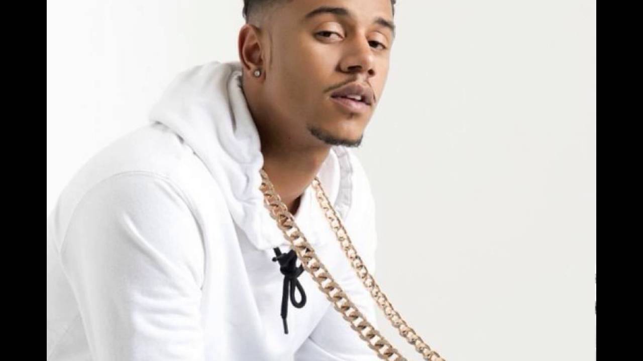Rapper Rose Burgundy Claims Ray J And Lil Fizz Are Gay