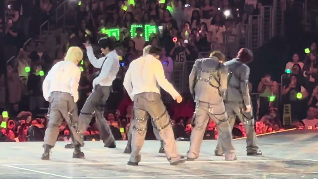 NCT 127 - "2 Baddies" - KCON LA 2025 - 08012025