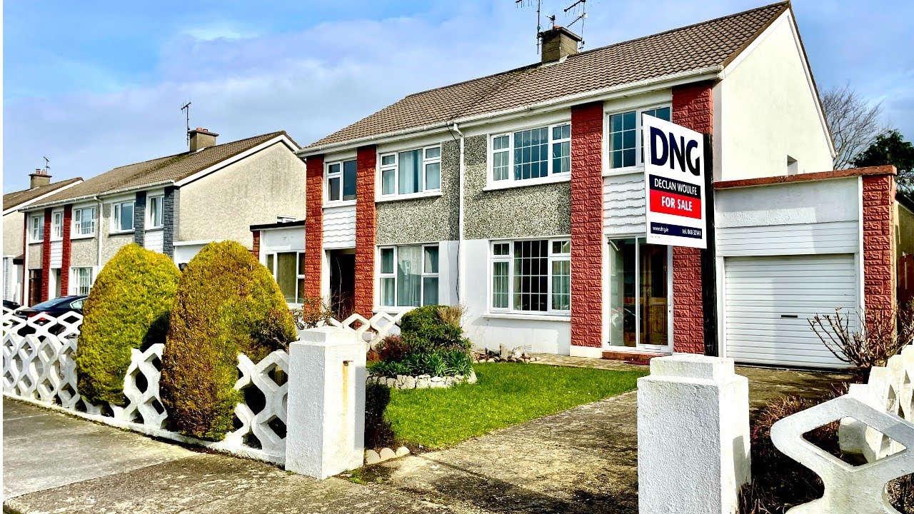 House for Sale 10 Beechwood Avenue, Newcastle West, Co Limerick V42