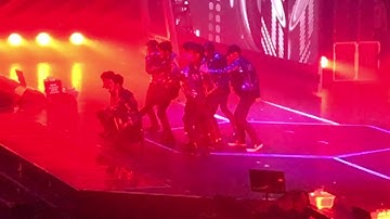 EXO PLANET #3 The EXO*r DIUM 170212 Hong Kong Transformer
