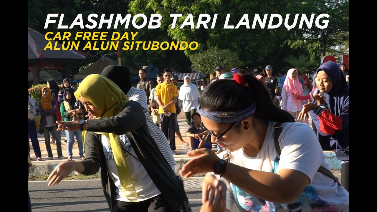 FLASHMOB TARI LANDUNG (TARI ICON SITUBONDO)