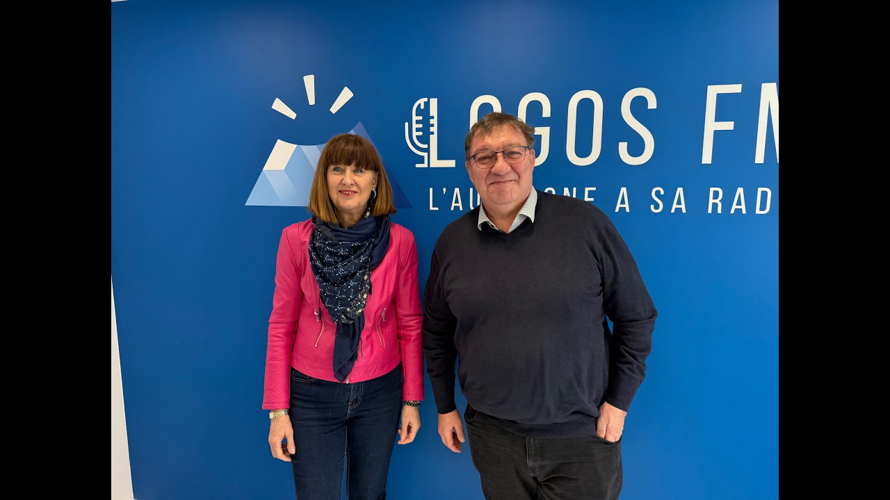 Originaire d’Ambert, Xavier Omerin est une figure emblématique de l’industrie locale. 
À la tête du Groupe Omerin pendant près de 30 ans, il a transformé cette entreprise familiale d’ Ambert en leader mondial des câbles techniques.
Mais son engagement ne s’arrête pas à l’industrie. À travers la Fondation Omerin, il soutient de nombreux projets culturels et solidaires sur le territoire.
Parmi eux, un lieu devenu incontournable : Le Moulin de Nouara 
Entièrement restauré, ce site patrimonial revit aujourd’hui avec des spectacles, des événements et une vraie dynamique culturelle locale.
Un parcours inspirant, entre réussite industrielle et engagement pour faire vivre le territoire.
