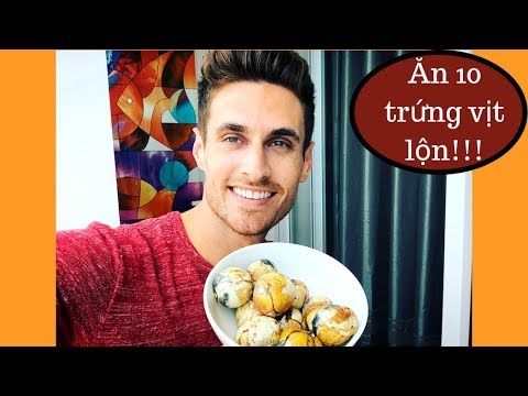 Attempting to eat 10 baby duck fetuses under 3 minutes! (Noi Tieng Viet Di)