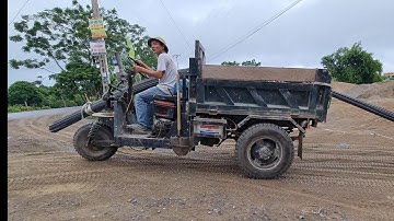 3-wheeled vehicle carrying construction materials |Công nông chở vật liệu xây dựng , máy xúc múc cát