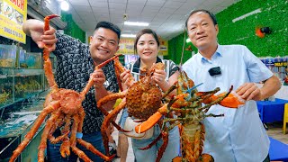 Indulge in STREET SEAFOOD in HO CHI MINH CITY - Vietnamese street food cuisine | SAPA TV