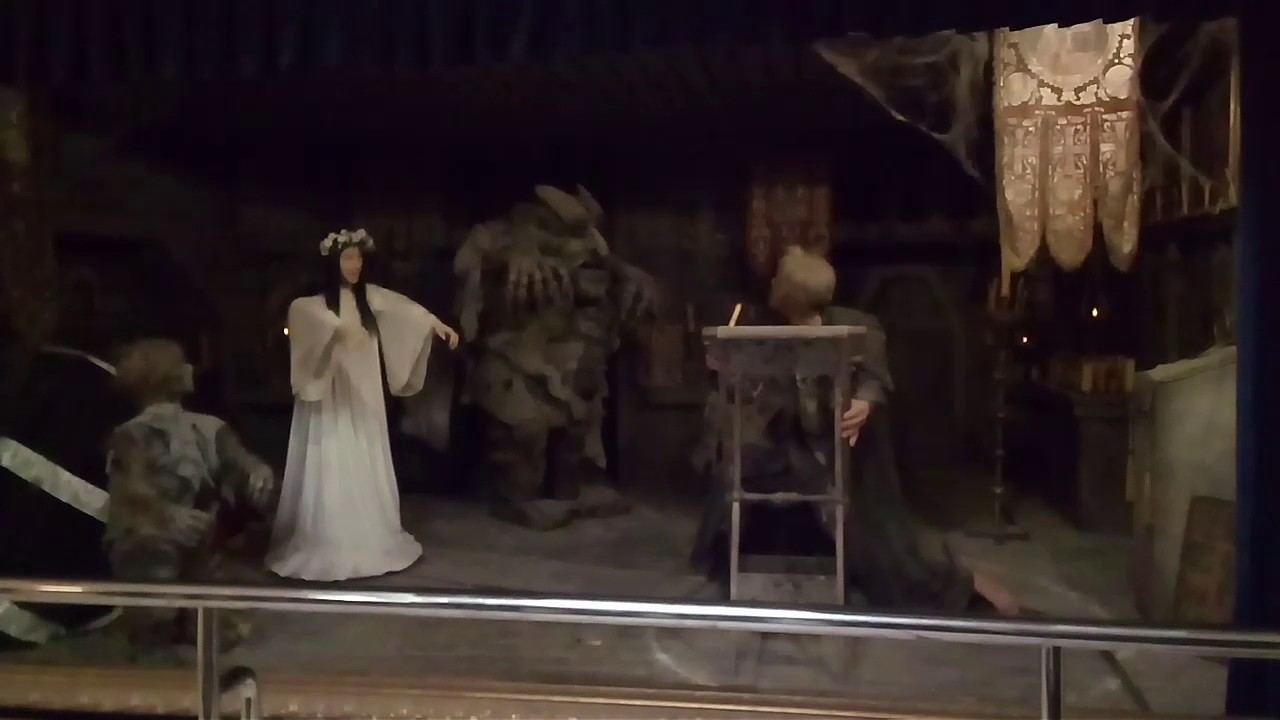 Киностудия "Мосфильм". Как снимали фильм "Вий" - YouTube