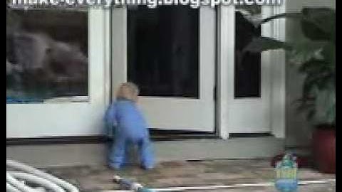 Funny Video  How To Educate Your Children Swimmer [from www.metacafe.com].wmv