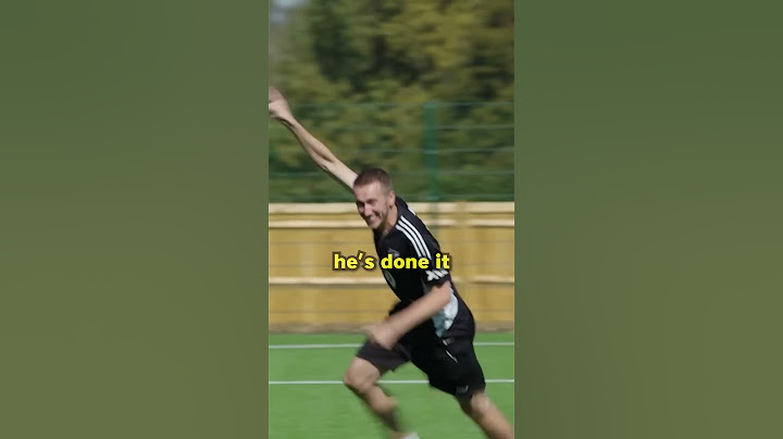 Danny Aarons thinks he can save a Miniminter penalty... 😏