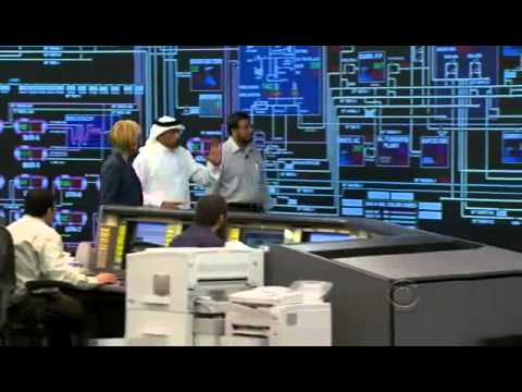 عبد الله جمعة في غرفة التحكم أرامكو اوسباس